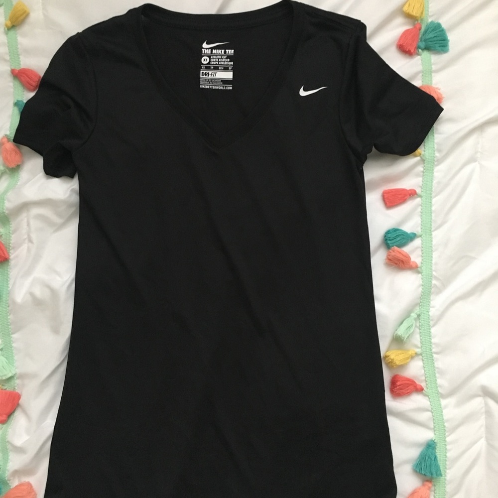 Nike dry fit top